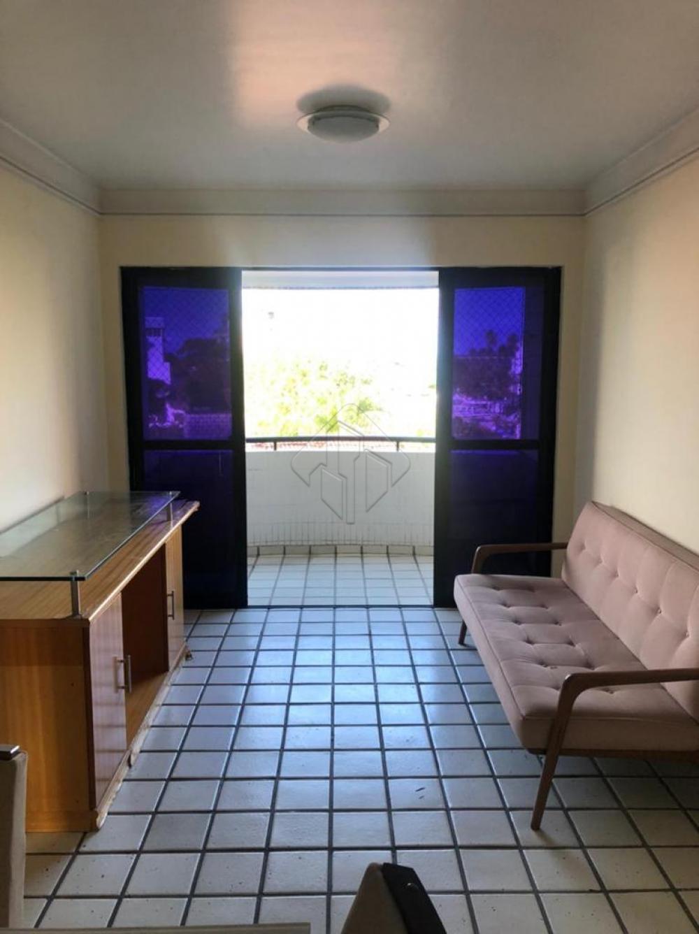 Alugar Apartamento / Padrão em João Pessoa R$ 2.000,00 - Foto 3