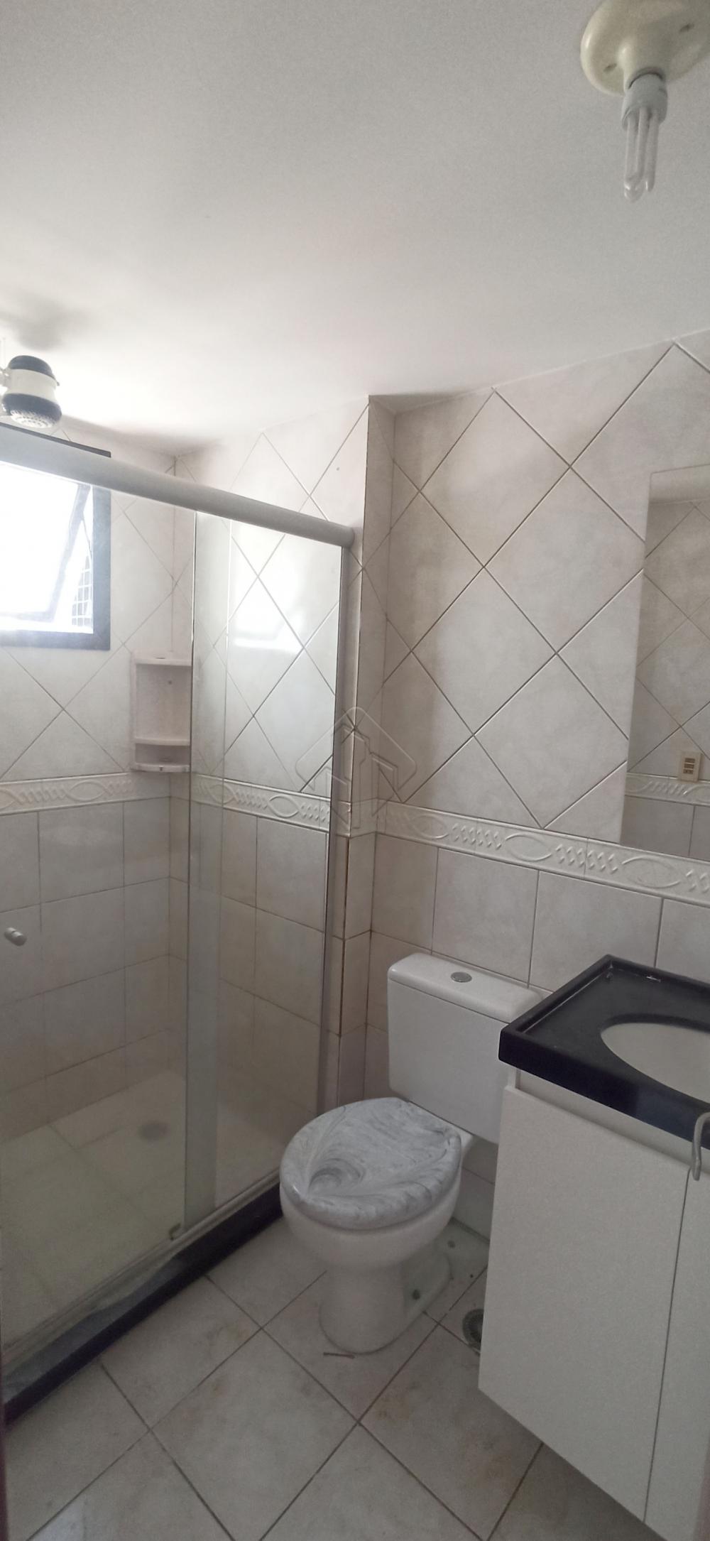 Alugar Apartamento / Padrão em João Pessoa R$ 2.800,00 - Foto 11