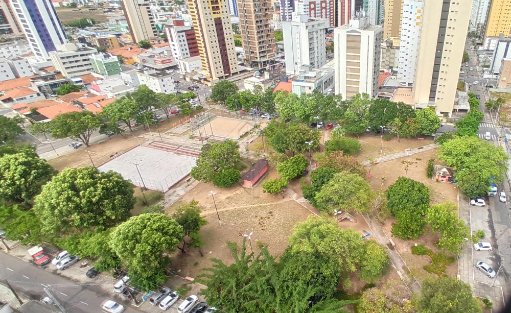 Alugar Apartamento / Padrão em João Pessoa R$ 2.800,00 - Foto 25
