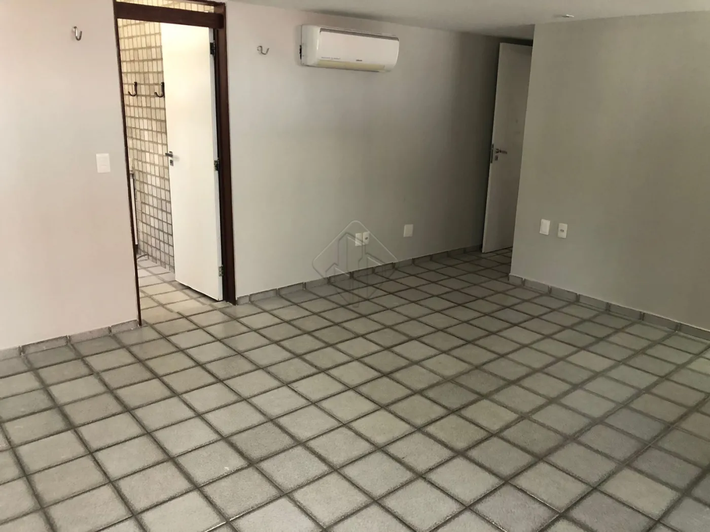 Comprar Apartamento / Cobertura em João Pessoa R$ 1.560.000,00 - Foto 4