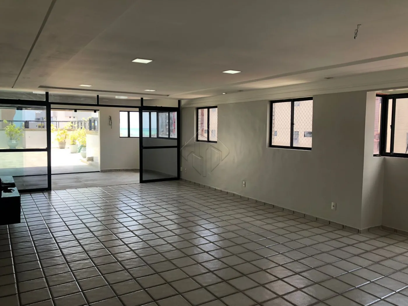 Comprar Apartamento / Cobertura em João Pessoa R$ 1.560.000,00 - Foto 11