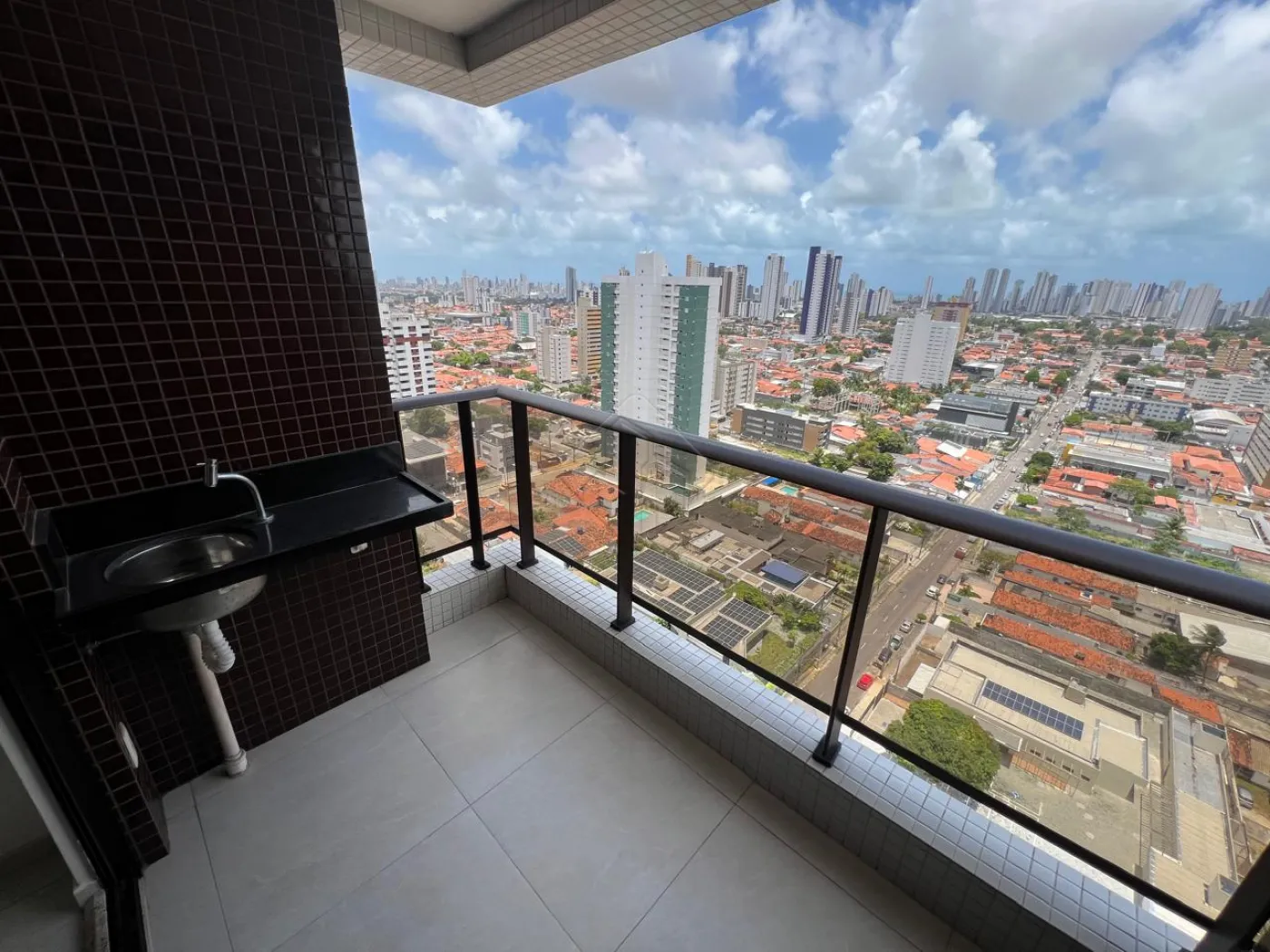 Alugar Apartamento / Padrão em João Pessoa R$ 4.400,00 - Foto 7