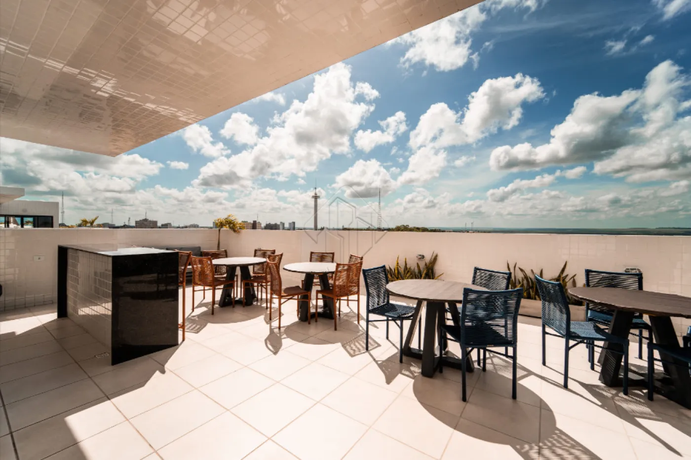 Comprar Apartamento / Padrão em João Pessoa R$ 305.000,00 - Foto 14