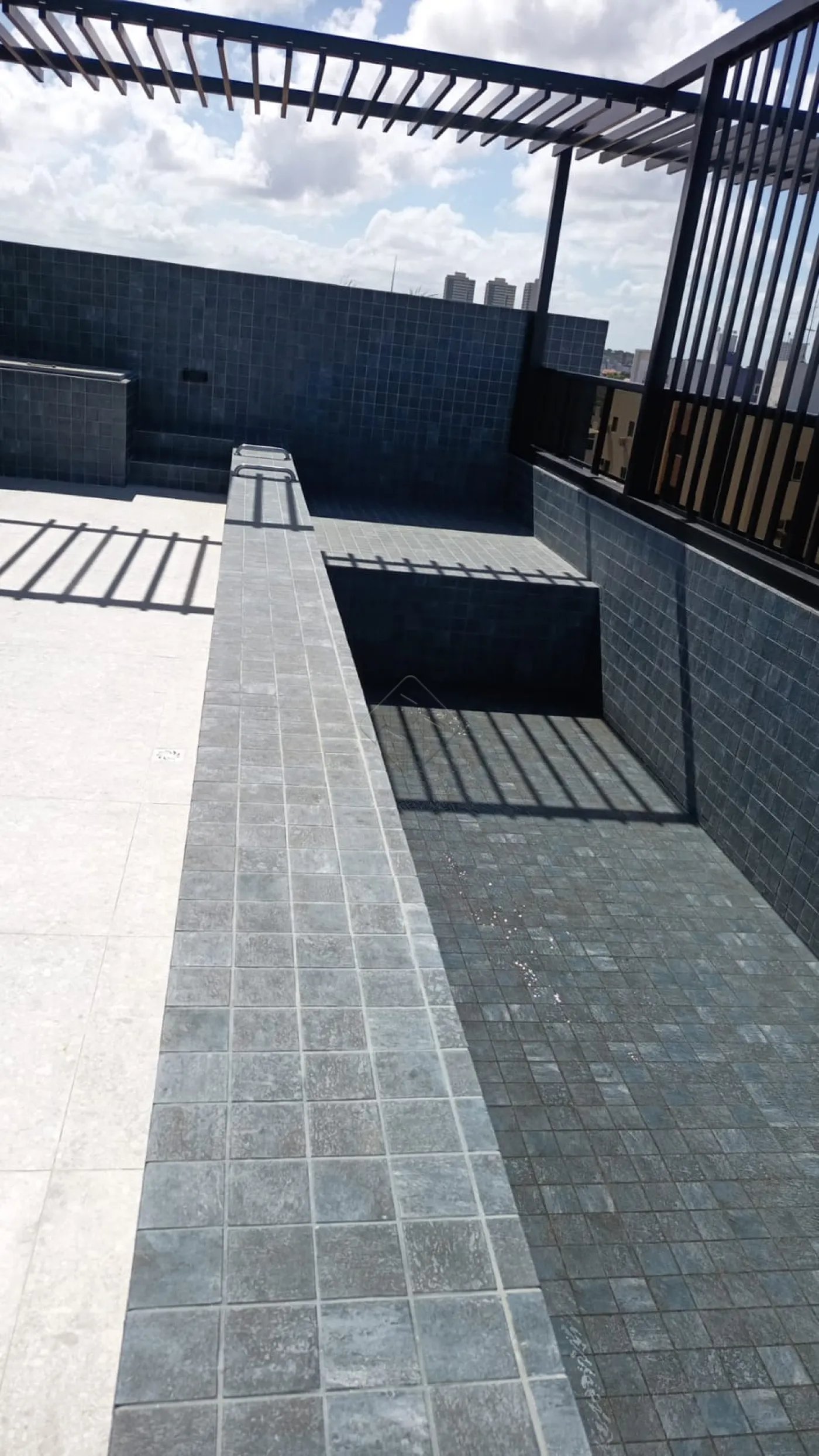 Comprar Apartamento / Padrão em João Pessoa R$ 430.900,00 - Foto 4