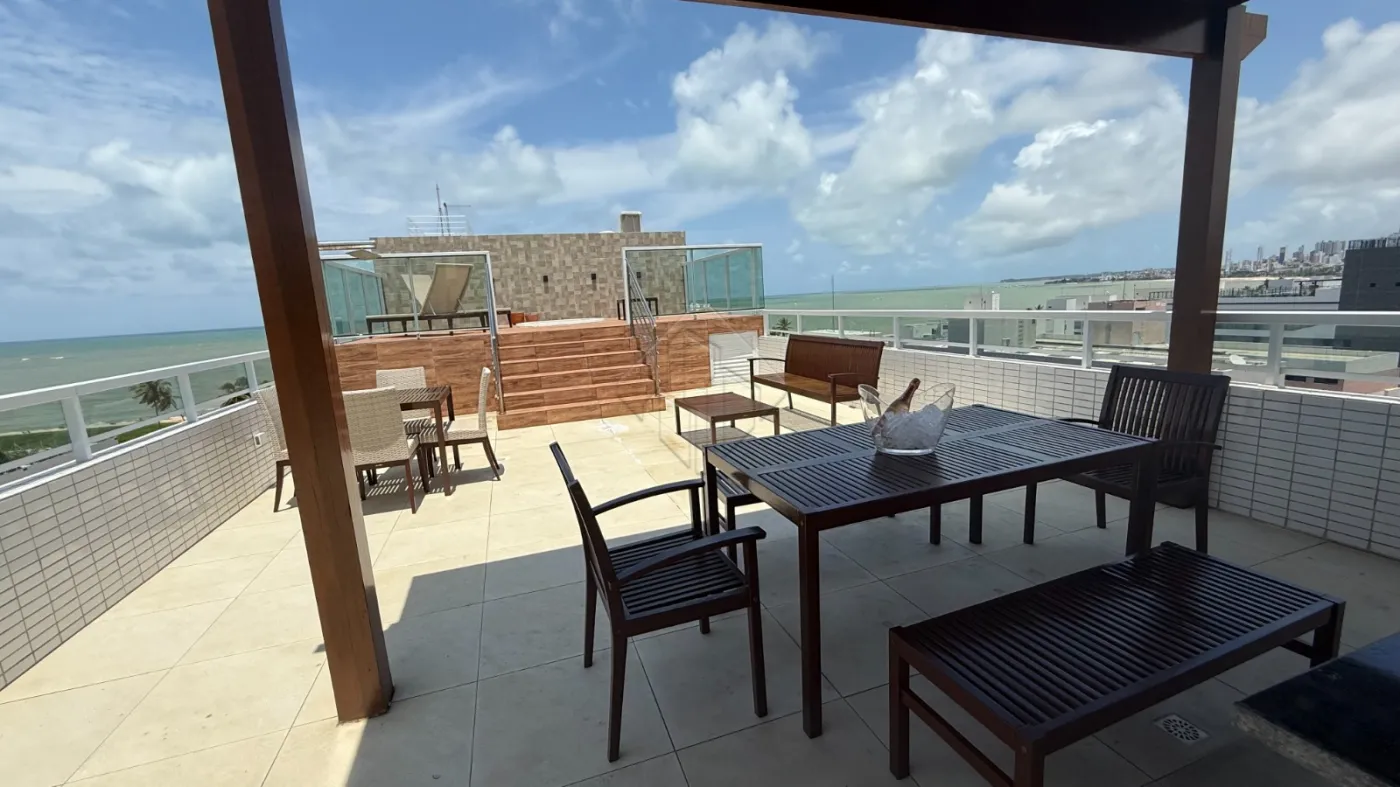 Comprar Apartamento / Padrão em João Pessoa R$ 1.850.000,00 - Foto 17