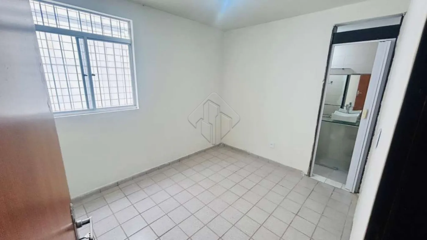 Comprar Apartamento / Padrão em João Pessoa R$ 185.000,00 - Foto 11