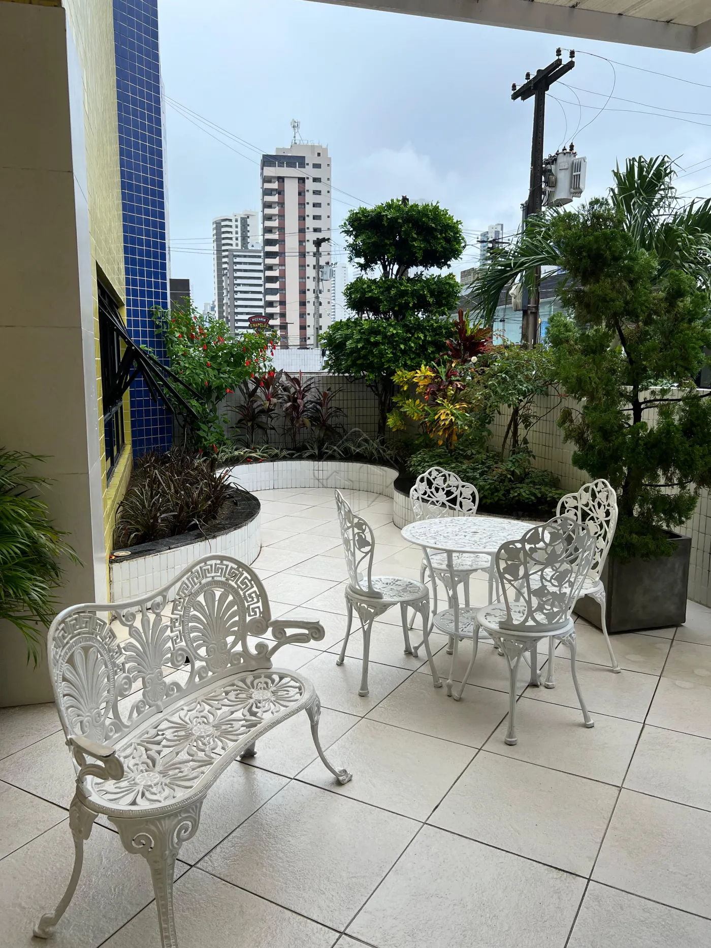 Alugar Apartamento / Padrão em João Pessoa R$ 2.759,20 - Foto 14