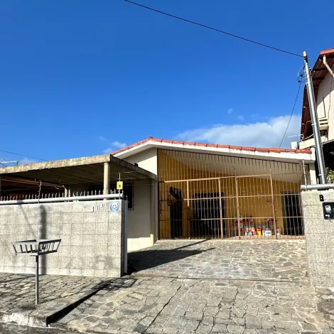 imagem 2 - Casa espaçosa em Água Fria - 3 quartos sendo 1 suite, escritório e garagem para 3 carros imagem 2 - Casa espaçosa em Água Fria - 3 quartos sendo 1 suite, escritório e garagem para 3 carros