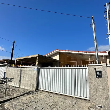 imagem 3 - Casa espaçosa em Água Fria - 3 quartos sendo 1 suite, escritório e garagem para 3 carros imagem 3 - Casa espaçosa em Água Fria - 3 quartos sendo 1 suite, escritório e garagem para 3 carros