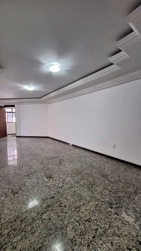 imagem 2 - Apartamento à Venda em Tambaú - João Pessoa/PB | 173 m² | 4 Quartos (3 Suítes) | 2 Varandas | 2 Vagas | Alto Padrão | Piscina | Segurança 24h imagem 2 - Apartamento à Venda em Tambaú - João Pessoa/PB | 173 m² | 4 Quartos (3 Suítes) | 2 Varandas | 2 Vagas | Alto Padrão | Piscina | Segurança 24h